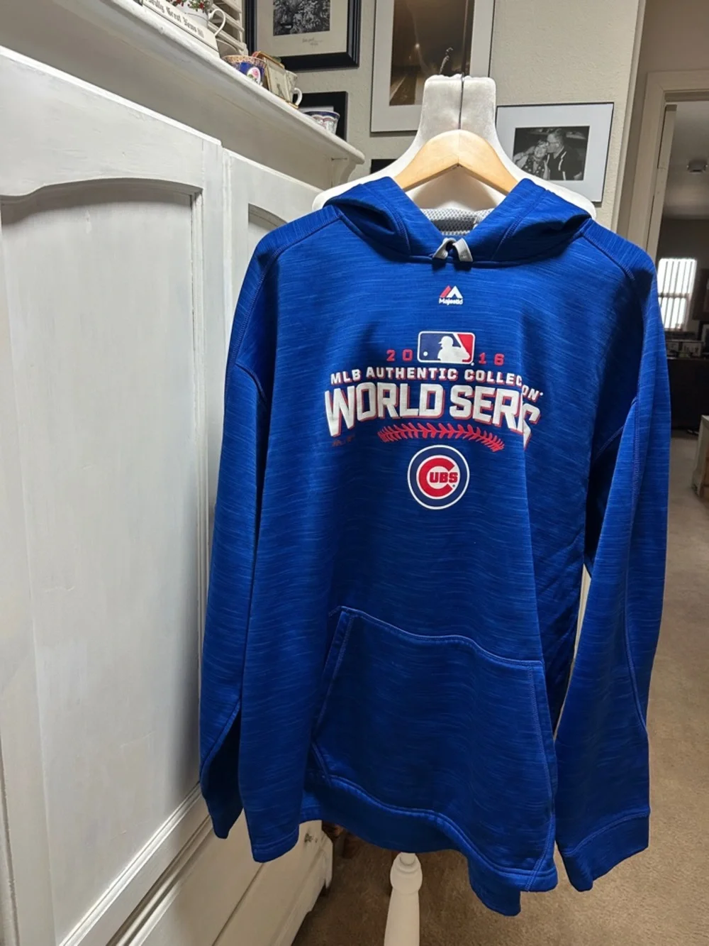 Majestic Royal Blue Chicago Cubs World Series Pullover Hoodie - Picture 1 of 4